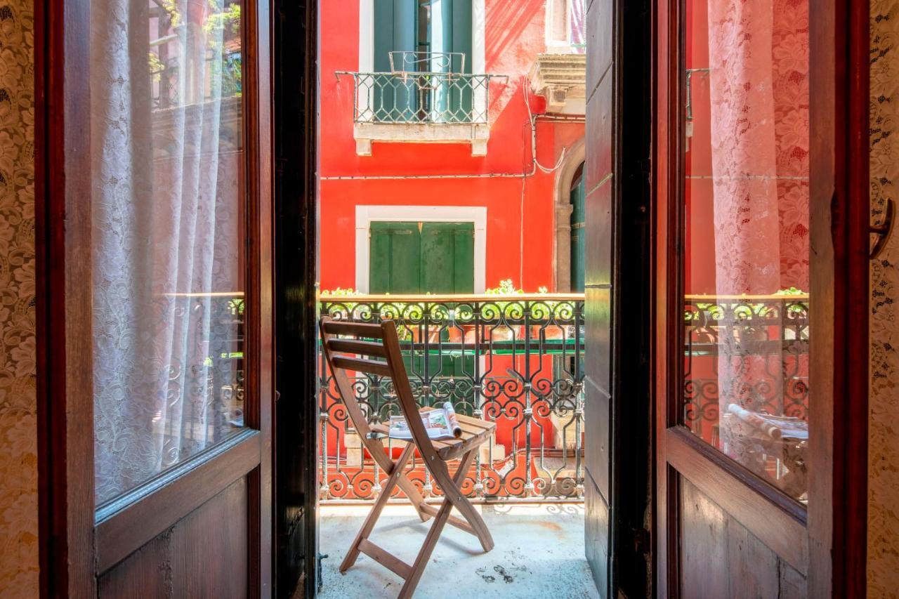 The Arsenal Large Apartment Venesia Bagian luar foto